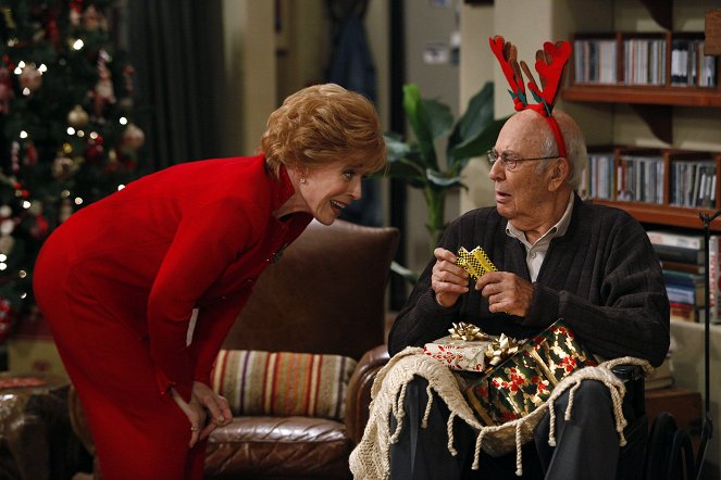 Two and a Half Men - Warning, It's Dirty - Photos - Holland Taylor, Carl Reiner