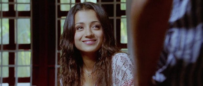 Vinnaithaandi Varuvaaya - De la película - Trisha Krishnan