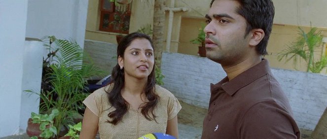 Vinnaithaandi Varuvaaya - Z filmu - Silambarasan Rajendar