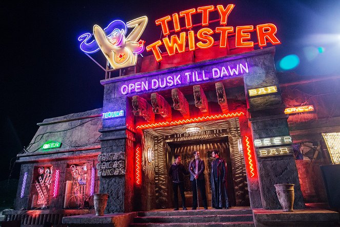 From Dusk Till Dawn : The Series - Contes étranges - Film