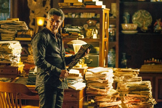 From Dusk Till Dawn: The Series - Photos - Esai Morales