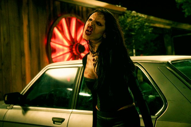 From Dusk Till Dawn - Die Serie - Santa Sangre - Filmfotos