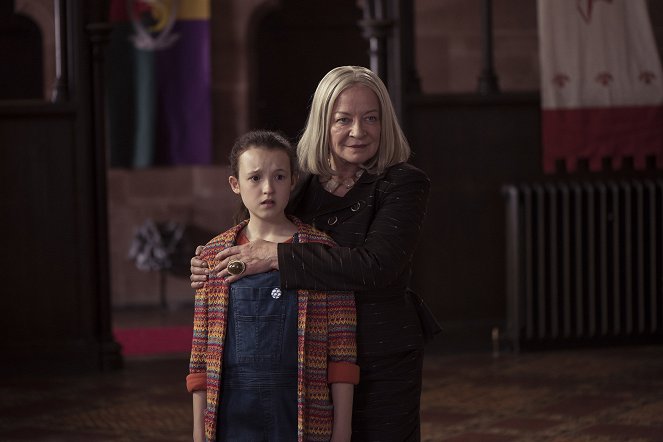 The Worst Witch - Season 1 - Selection Day Part 2 - Photos - Bella Ramsey, Clare Higgins