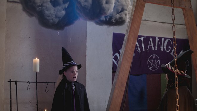 Eine lausige Hexe - Der Zauber-Wettstreit - Filmfotos - Jenny Richardson
