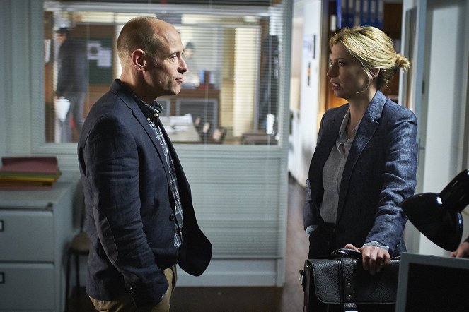 The Coroner - Season 1 - The Fisherman's Tale - Photos - Matt Bardock, Claire Goose