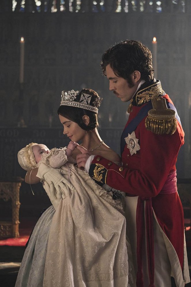 Victoria - A Soldier's Daughter - Photos - Jenna Coleman, Tom Hughes