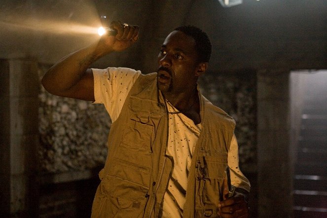A tíz csapás - Filmfotók - Idris Elba