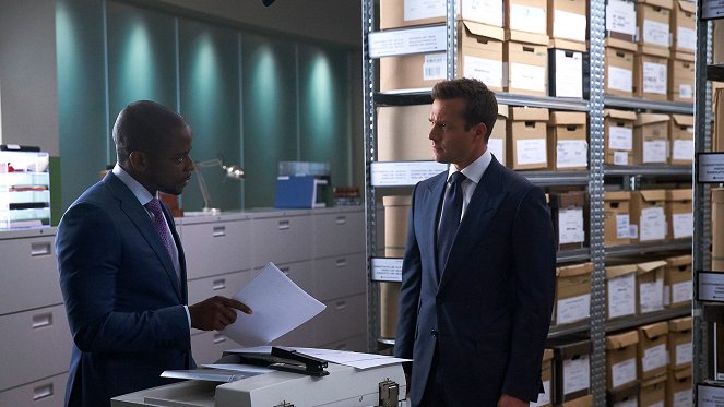 Suits - Home to Roost - Photos - Gabriel Macht