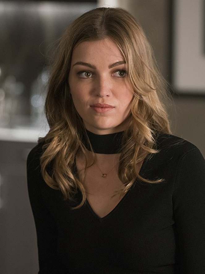 Ray Donovan - Shabbos Goy - Do filme - Lili Simmons