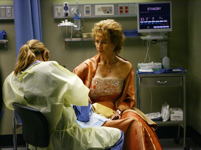 Grey's Anatomy - Dream a Little Dream of Me: Part 2 - Van film - Kathy Baker