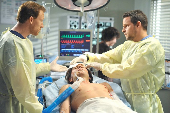 Grey's Anatomy - Life During Wartime - Van film - Kevin McKidd, Justin Chambers