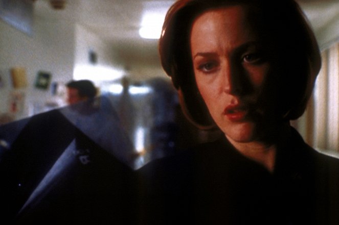 The X-Files - All Things - Van film - Gillian Anderson