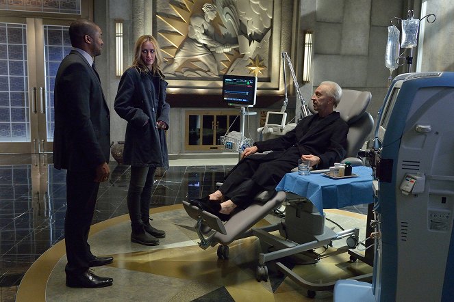 The Strain - Loved Ones - Photos