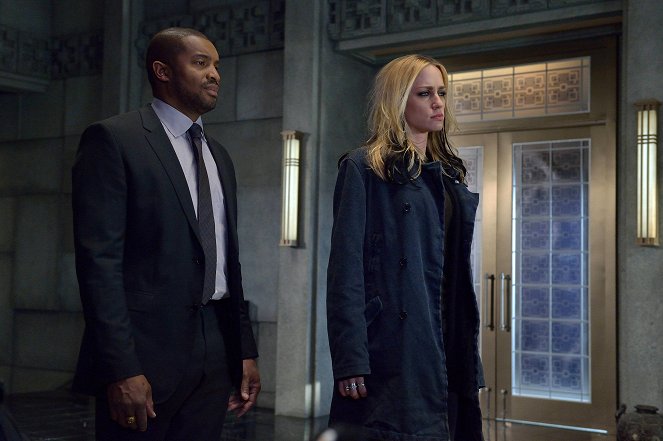 The Strain - Loved Ones - Photos