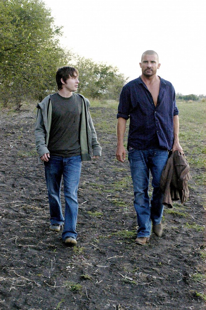 Prison Break - Unearthed - Photos - Marshall Allman, Dominic Purcell