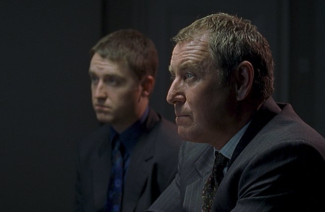 Midsomer Murders - Season 4 - Garden of Death - Photos - Daniel Casey, John Nettles