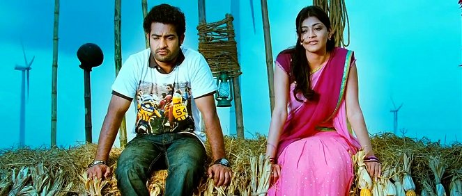 Brindaavanam - Z filmu - N. T. Rama Rao Jr., Kajal Agarwal