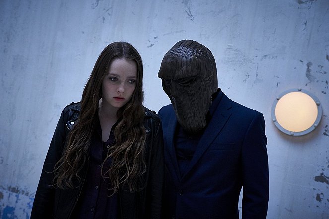 Channel Zero - This Isn't Real - Filmfotók - Amy Forsyth
