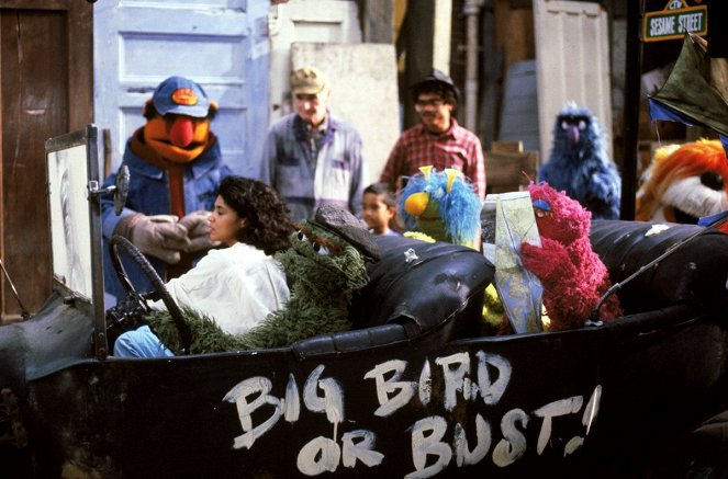 Sesame Street Presents: Follow That Bird - Van film