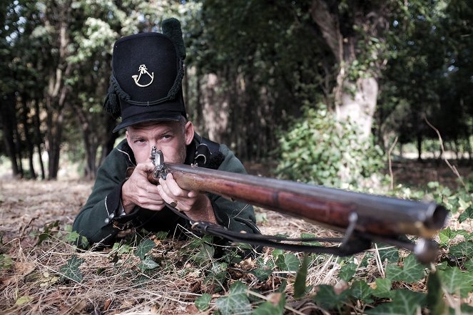 Fegyvertörténet a kardtól a géppuskáig - Filmfotók