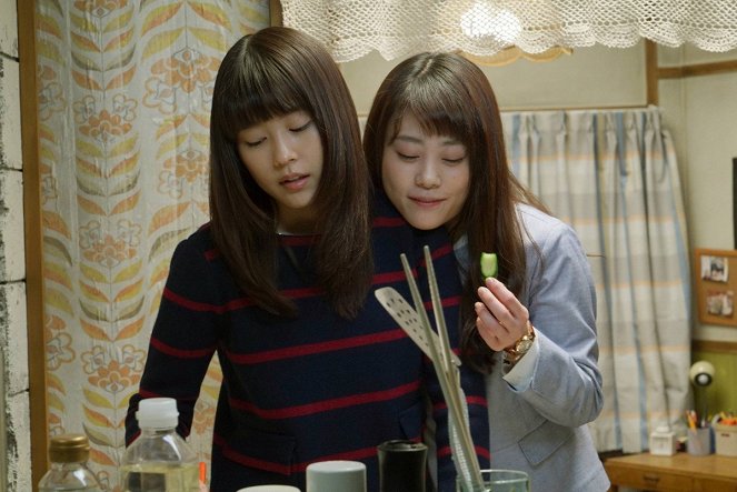 Icuka kono koi o omoidašite kitto naite šimau - Z filmu - Kasumi Arimura, Micuki Takahata