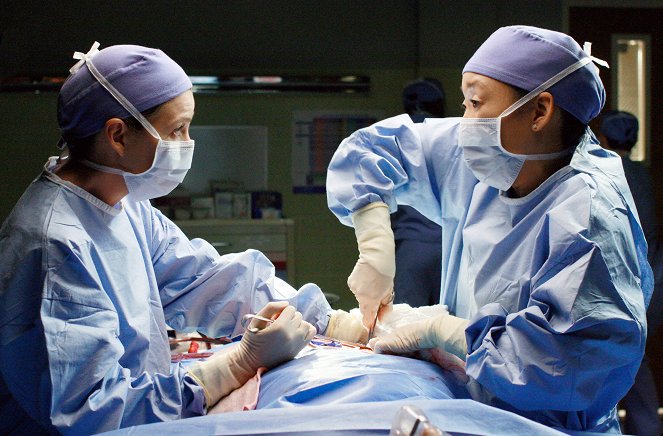 Grey's Anatomy - In the Midnight Hour - Photos - Ellen Pompeo, Sandra Oh