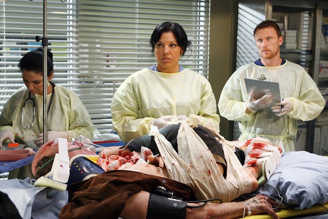 Grey's Anatomy - These Ties That Bind - Photos - Sara Ramirez, Kevin McKidd