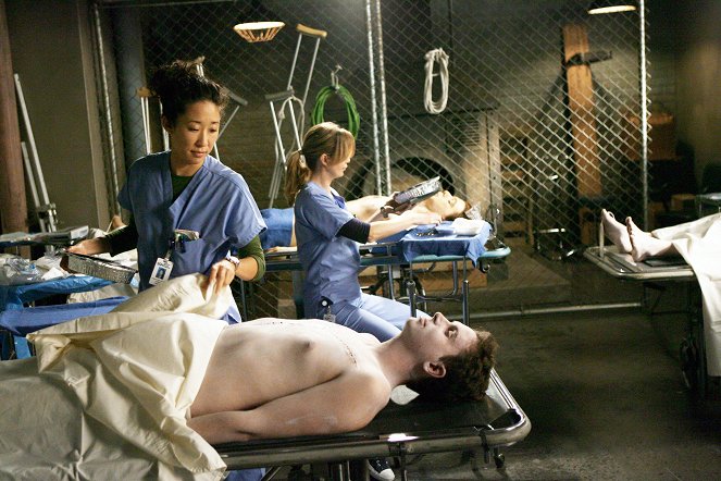 A Anatomia de Grey - Levante-se - Do filme - Sandra Oh