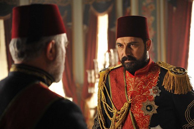Payitaht: Abdülhamid - Episode 1 - De la película - Bülent İnal
