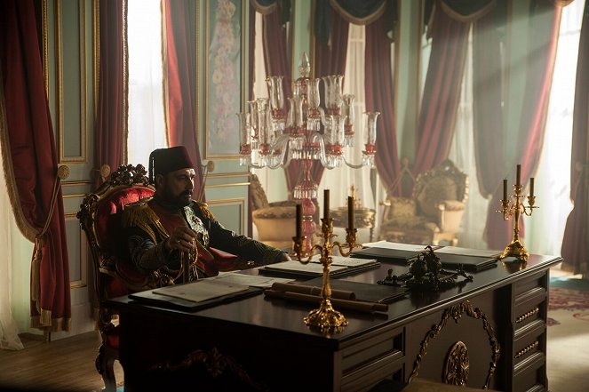 The Last Emperor: Abdul Hamid II - Episode 1 - Photos - Bülent İnal