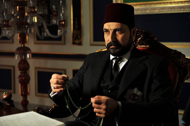 Payitaht: Abdülhamid - Season 1 - Episode 1 - De la película - Bülent İnal