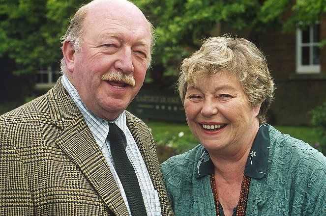 Midsomer Murders - Season 4 - Destroying Angel - Photos - Robert Lang, Rosemary Leach