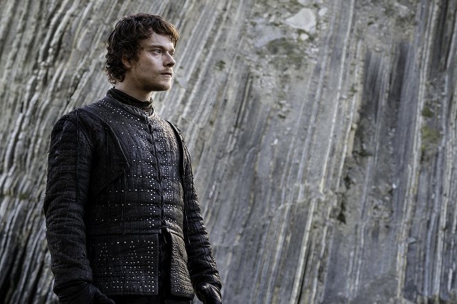 Game of Thrones - The Dragon And The Wolf - Photos - Alfie Allen