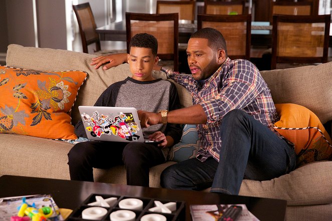 Black-ish - The Nod - Photos - Marcus Scribner, Anthony Anderson