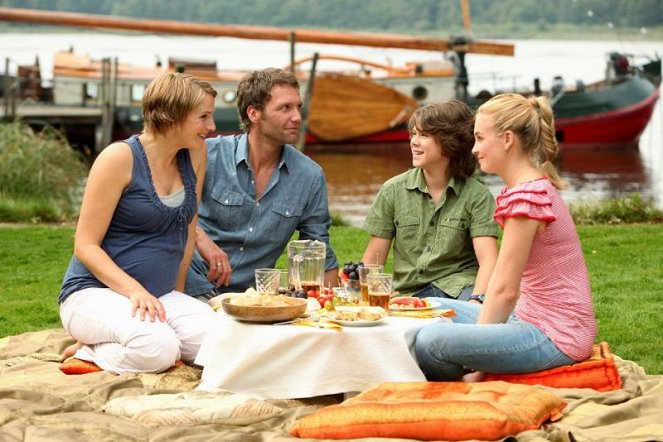 Meine wunderbare Familie ...in anderen Umständen - De la película - Tanja Wedhorn, Patrik Fichte, Paul Zerbst, Teresa Klamert