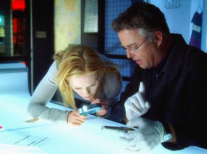 CSI: Crime Sob Investigação - Recipe for Murder - Do filme - Marg Helgenberger, William Petersen