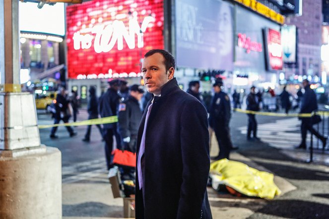 Blue Bloods - Crime Scene New York - Season 3 - No Regrets - Photos - Donnie Wahlberg