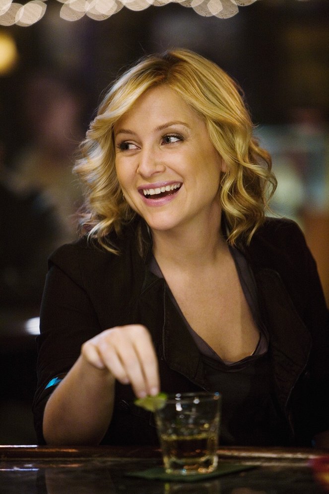 Grey's Anatomy - Beat Your Heart Out - Photos - Jessica Capshaw