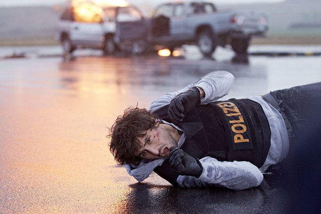 Alarm für Cobra 11 - Die Autobahnpolizei - Schlangennest - Filmfotos - Tom Beck