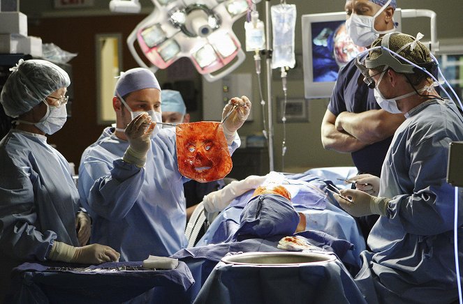 Grey's Anatomy - Die jungen Ärzte - Der Mann im Wald - Filmfotos - Justin Chambers
