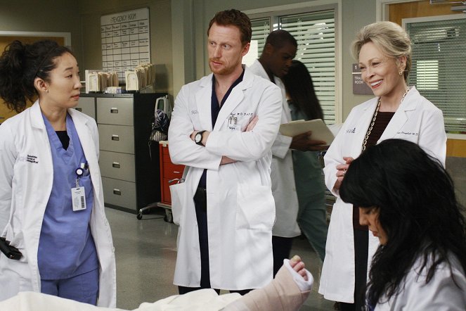 Grey's Anatomy - Die jungen Ärzte - Götter in Weiß - Filmfotos - Sandra Oh, Kevin McKidd, Faye Dunaway