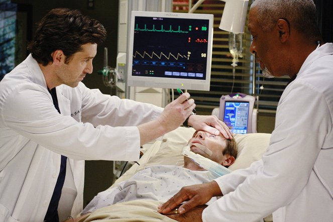 Grey's Anatomy - Before and After - Photos - Patrick Dempsey, Grant Show, James Pickens Jr.
