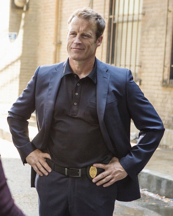 Body of Proof - Abducted: Part I - Photos - Mark Valley