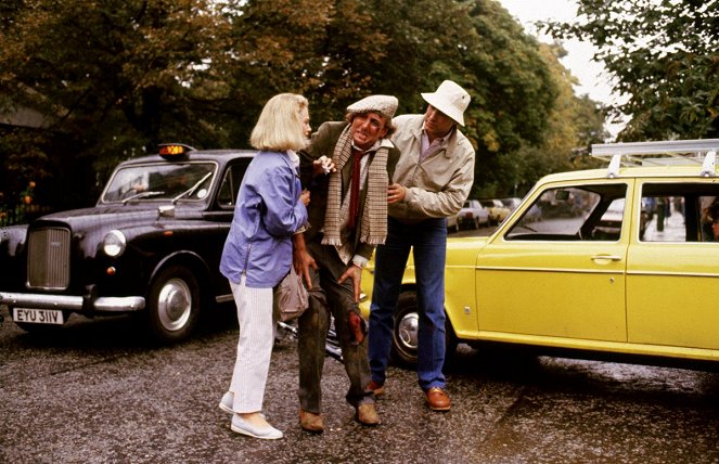 European Vacation - Photos - Beverly D'Angelo, Eric Idle, Chevy Chase
