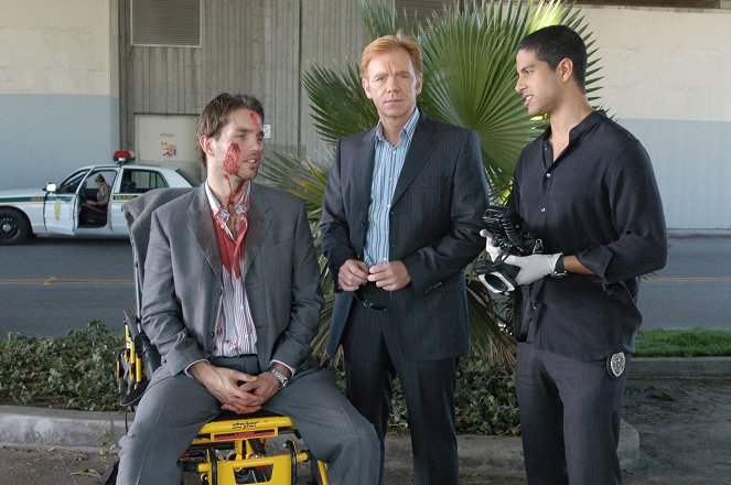 CSI: Kryminalne zagadki Miami - Uzależnienie - Z filmu - Matthew Marsden, David Caruso, Adam Rodriguez