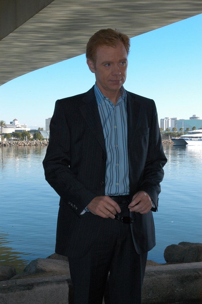 CSI: Kryminalne zagadki Miami - Season 3 - Uzależnienie - Z filmu - David Caruso