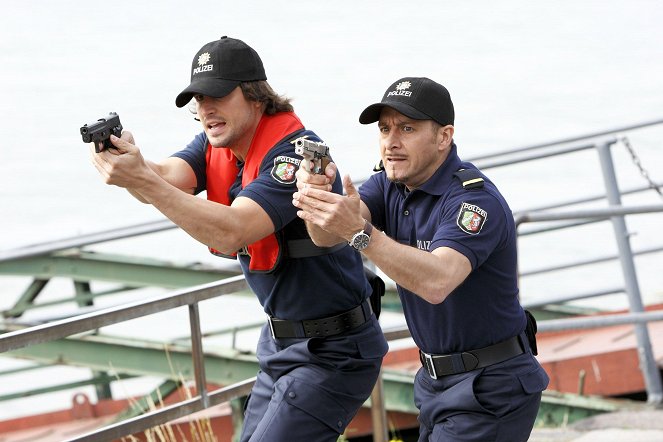 Alerta Cobra - Season 14 - Rhein in Flammen - Do filme - Tom Beck, Erdogan Atalay