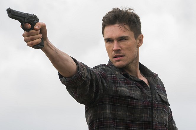 Fear the Walking Dead - Brother's Keeper - Photos - Sam Underwood