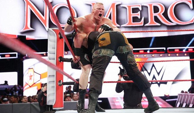 WWE No Mercy - Z filmu - Brock Lesnar