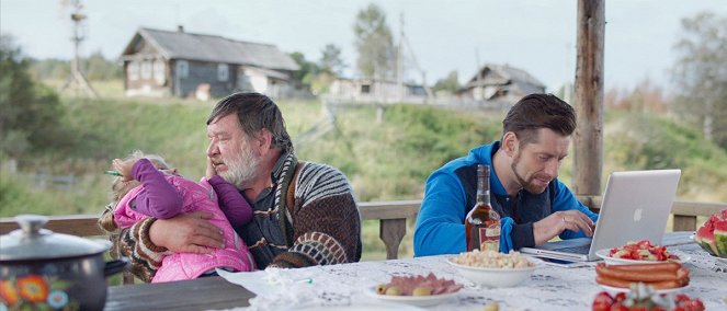 Жили-были - Filmfotók - Roman Madyanov